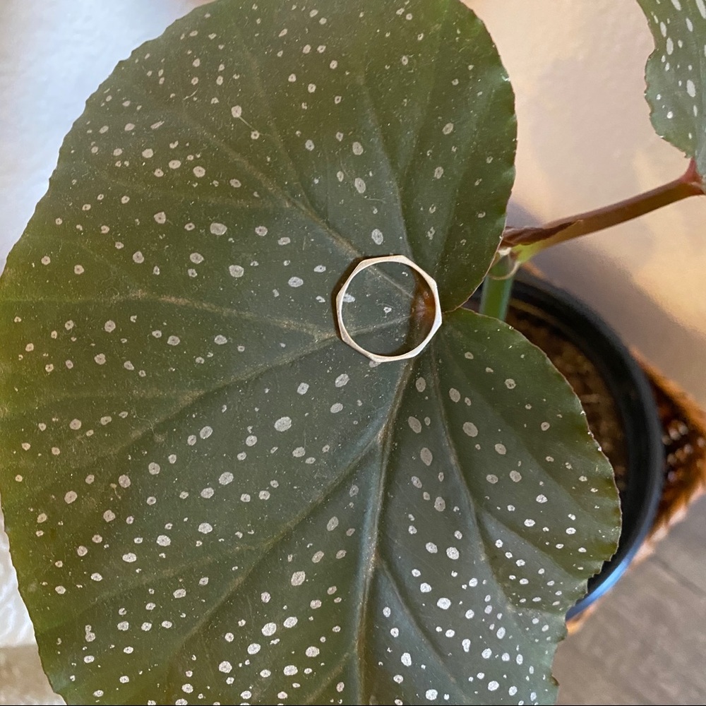 925 Dainty Silver Ring in a geometric shape.
